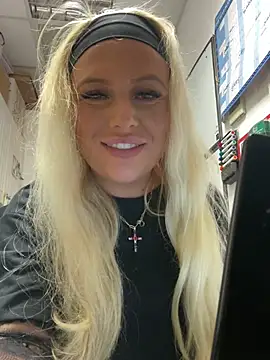 Arabellalee23 online show from 01/07/25, 02:41