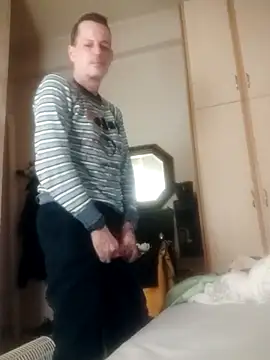 Snapshot of SperMaster_dom chatting on 02/26/25, 04:47 SperMaster dom online show from 02/26/25, 04:47