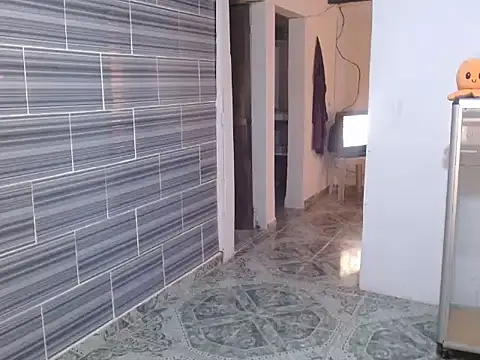 luna grans 777 online show from 01/25/25, 10:39