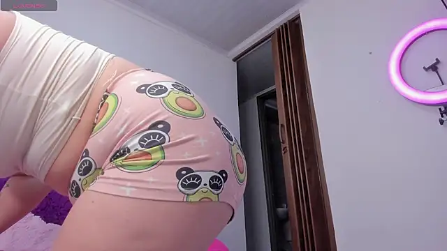 elizabeth 7even01 online show from 03/15/25, 07:16