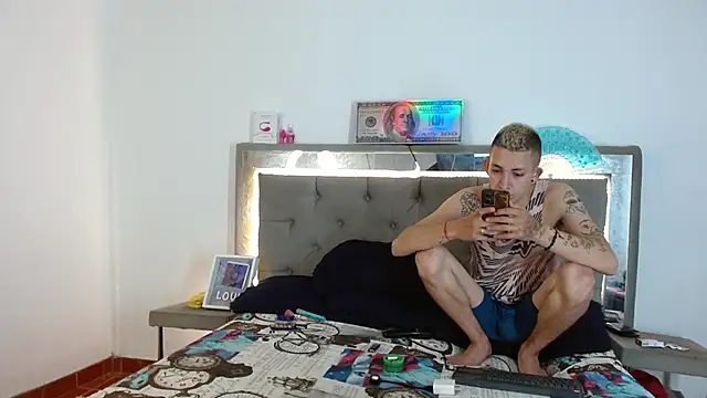 Snapshot of parejacaliente20154 chatting on 01/09/25, 02:07 parejacaliente20154 online show from 01/09/25, 02:07