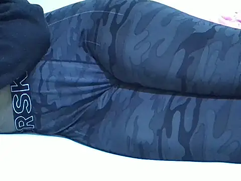 sweetangel41 online show from 09/17/25, 03:30