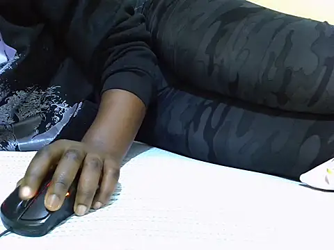 sweetangel41 online show from 09/26/25, 08:40