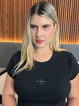 EmiilyAdams  online show from 01/31/26, 10:52