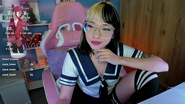 Snapshot of Artic_love chatting on 03/06/25, 09:47 Artic love online show from 03/06/25, 09:47