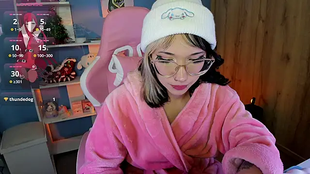 Snapshot of Artic_love chatting on 03/07/25, 09:07 Artic love online show from 03/07/25, 09:07