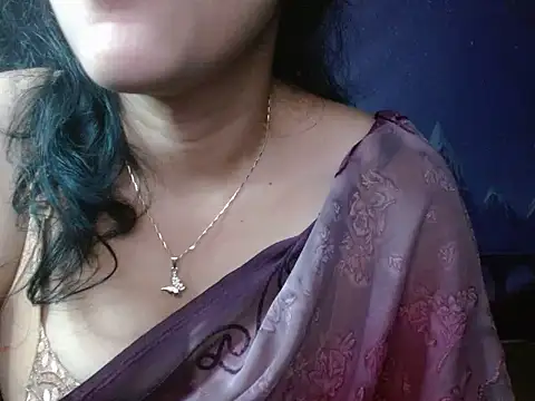 LOVERIAKOL online show from 12/22/24, 01:22