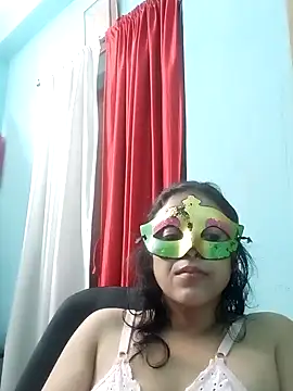 LOVERIAKOL online show from 12/28/24, 02:53