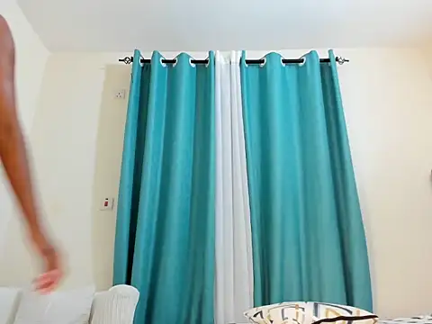 dolly booty online show from 11/02/25, 08:39