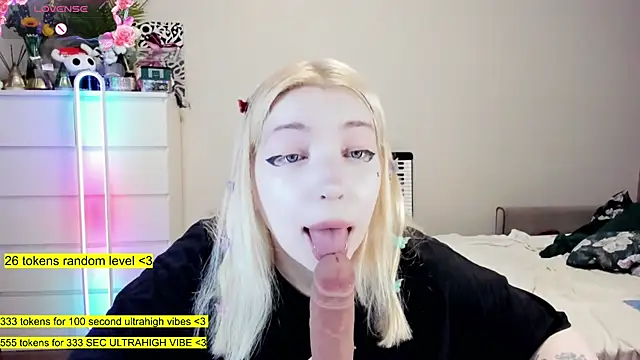 aya katana online show from 01/08/26, 11:07