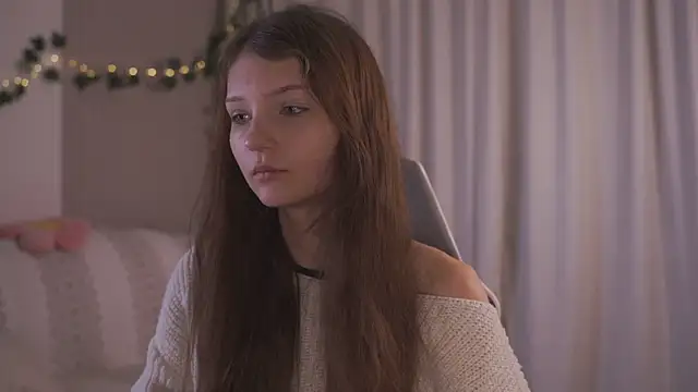 CindyGarrison online show from 10/27/25, 01:20