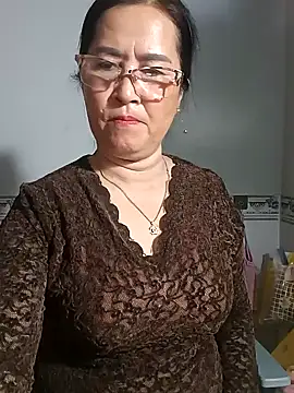 Snapshot of phnz chatting on 01/19/25, 01:01 phnz online show from 01/19/25, 01:01