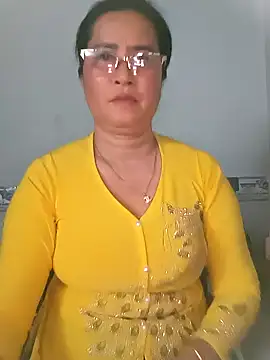 Snapshot of phnz chatting on 01/30/25, 07:18 phnz online show from 01/30/25, 07:18