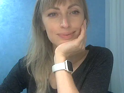 EffectMaya online show from 10/31/25, 04:08