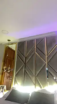 Snapshot of Emma-Conti chatting on 03/05/25, 03:40 Emma-Conti online show from 03/05/25, 03:40