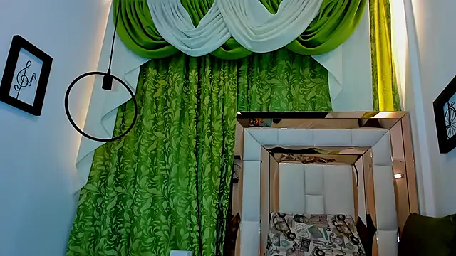 Alanna hot3 online show from 02/04/25, 07:22