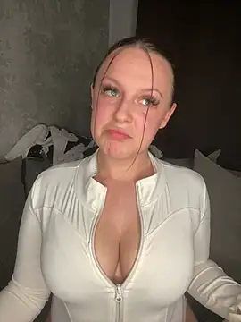 riri bstvx online show from 02/17/25, 10:58