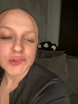 riri bstvx online show from 02/22/25, 09:04