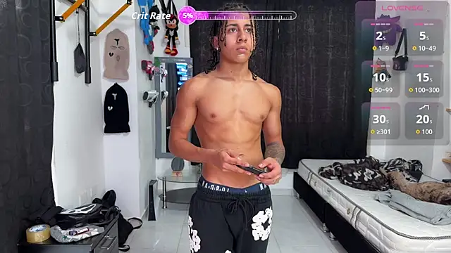 Snapshot of jokergc_2 chatting on 10/21/25, 04:30 jokergc 2 online show from 10/21/25, 04:30