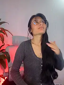 NayeCloud online show from 03/31/26, 10:10