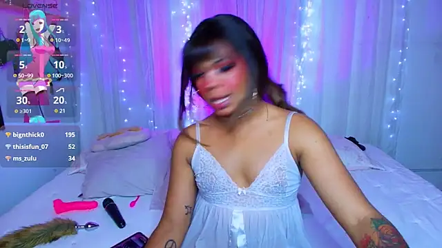 Snapshot of CuteRomi chatting on 02/14/25, 02:28 CuteRomi online show from 02/14/25, 02:28