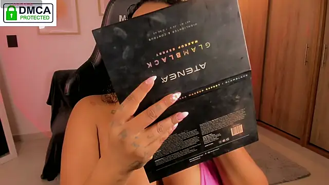aleja montiel   online show from 07/08/26, 12:42