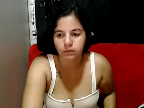 Snapshot of love_and_Lust chatting on 12/11/24, 07:57 love and Lust online show from 12/11/24, 07:57