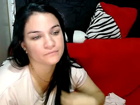 Snapshot of love_and_Lust chatting on 12/17/24, 02:23 love and Lust online show from 12/17/24, 02:23