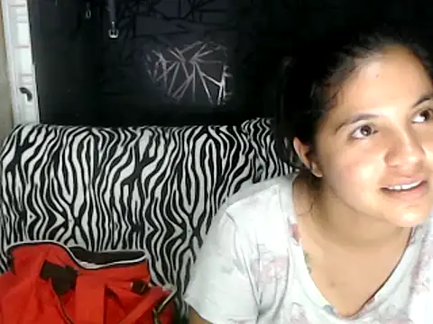 Snapshot of love_and_Lust chatting on 01/30/25, 09:47 love and Lust online show from 01/30/25, 09:47