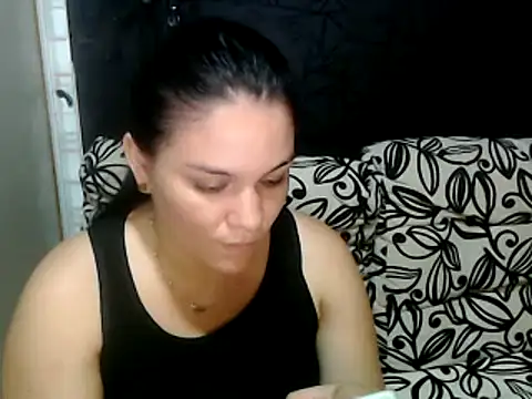 Snapshot of love_and_Lust chatting on 02/06/25, 09:06 love and Lust online show from 02/06/25, 09:06