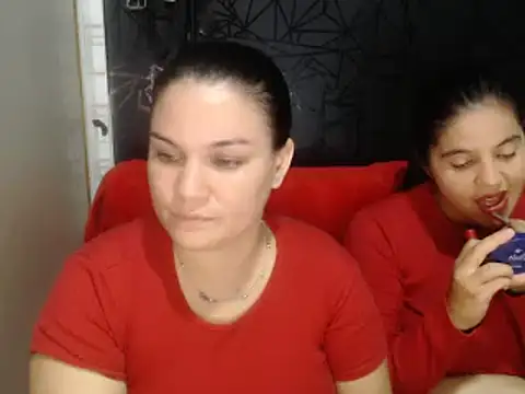 Snapshot of love_and_Lust chatting on 02/11/25, 09:14 love and Lust online show from 02/11/25, 09:14