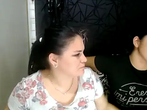 Snapshot of love_and_Lust chatting on 02/14/25, 02:28 love and Lust online show from 02/14/25, 02:28