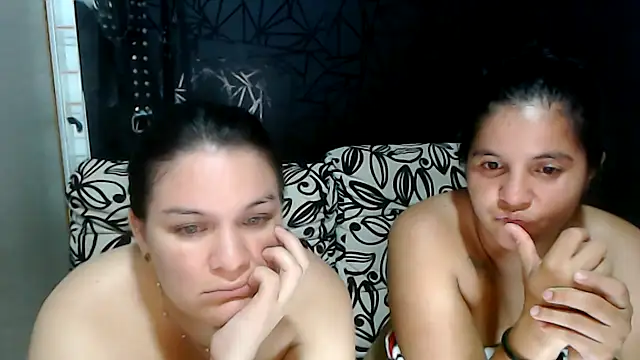 Snapshot of love_and_Lust chatting on 02/20/25, 06:28 love and Lust online show from 02/20/25, 06:28