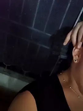 Snapshot of love_and_Lust chatting on 02/23/25, 03:45 love and Lust online show from 02/23/25, 03:45