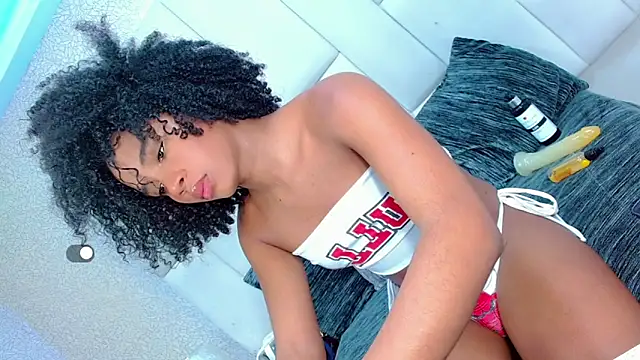 Andreayano online show from 09/22/25, 06:15