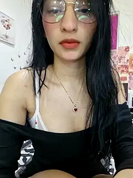 Snapshot of Calypso226 chatting on 05/03/26, 11:55 Calypso226 online show from 05/03/26, 11:55