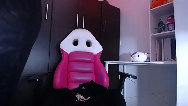 NewAgatha Bolton online show from 12/26/24, 11:46