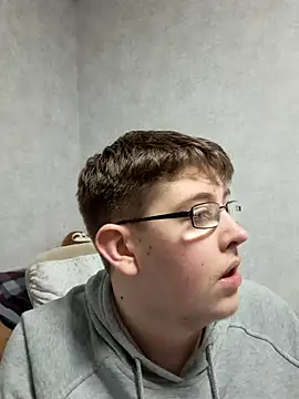 Snapshot of thejerkin chatting on 02/15/25, 10:42 thejerkin online show from 02/15/25, 10:42