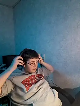 Snapshot of thejerkin chatting on 11/14/25, 04:17 thejerkin online show from 11/14/25, 04:17