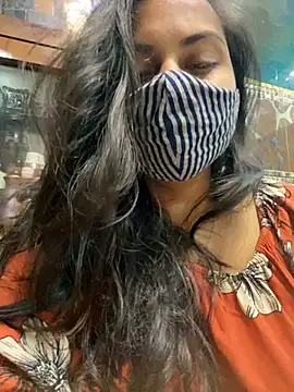 HaaniKaur online show from 01/07/25, 05:20