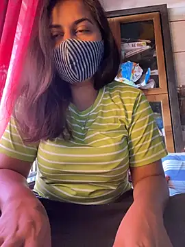 HaaniKaur online show from 12/03/25, 07:49