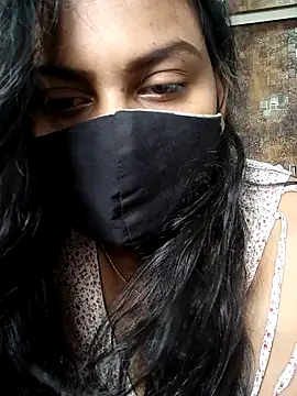 HaaniKaur online show from 06/23/26, 05:49