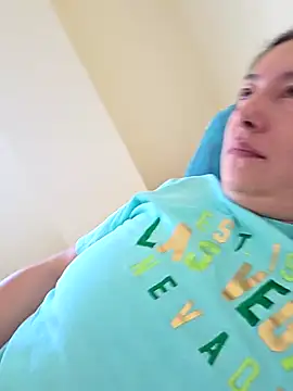 xLadyScarlettx online show from 04/14/26, 12:44