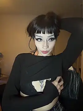 Snapshot of Gothbabbi chatting on 02/09/26, 12:58 Gothbabbi online show from 02/09/26, 12:58