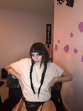 Snapshot of Gothbabbi chatting on 02/13/26, 01:12 Gothbabbi online show from 02/13/26, 01:12