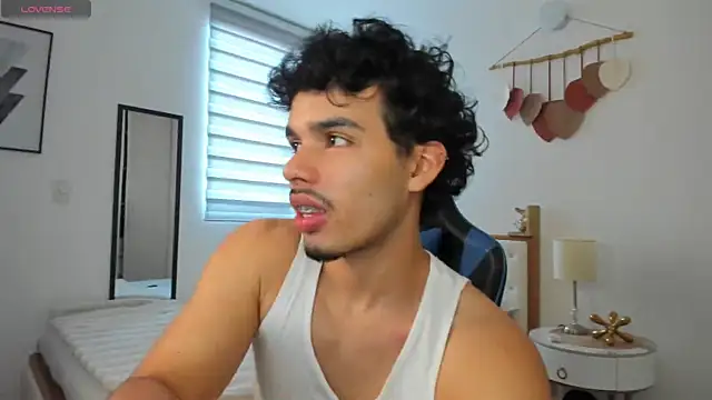 mateoleonee online show from 01/09/25, 08:01