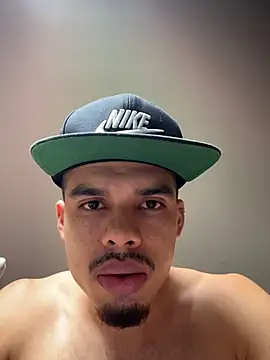 mateoleonee online show from 03/13/26, 07:31