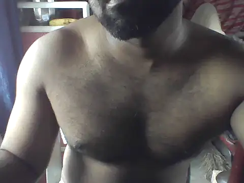 Snapshot of hot_to_handel chatting on 07/17/26, 10:44 hot to handel online show from 07/17/26, 10:44