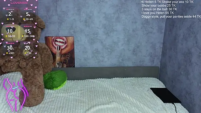 Snapshot of Hellen_Moore chatting on 11/21/25, 12:21 Hellen Moore online show from 11/21/25, 12:21