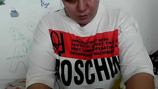 VixenBya online show from 12/08/24, 09:02